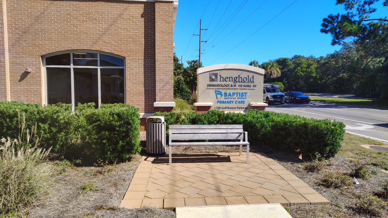 🌿 Reclaim Your Yard with a Major Cleanup from Zion Landscaping Services!